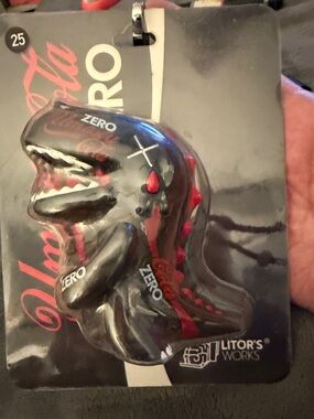 RARE 2020 UMASOU!! Black & Red 'Coke Zero' Vinyl dinosaur and girl inside.
